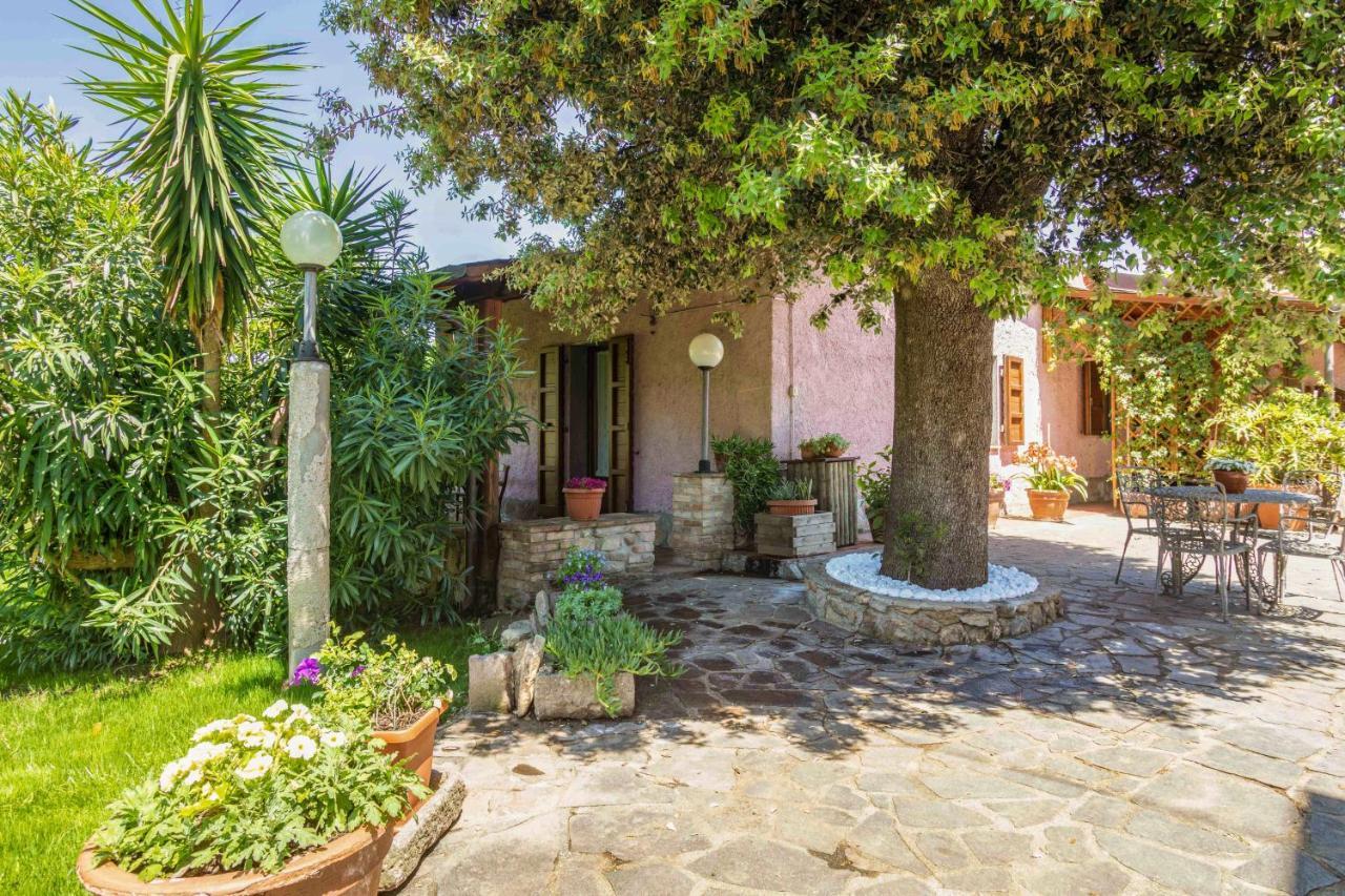 Hostly - Country House Donoratico - Only For Families Exterior photo