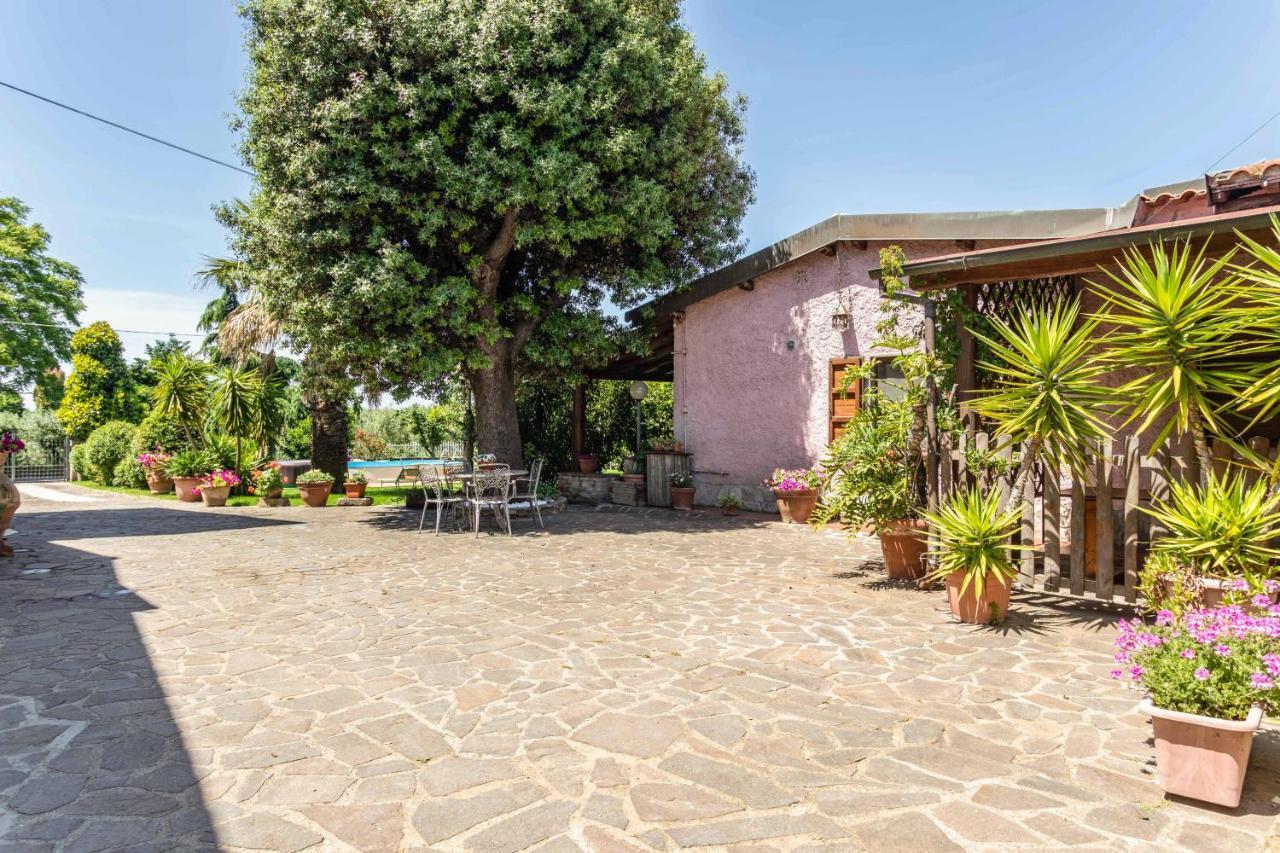 Hostly - Country House Donoratico - Only For Families Exterior photo