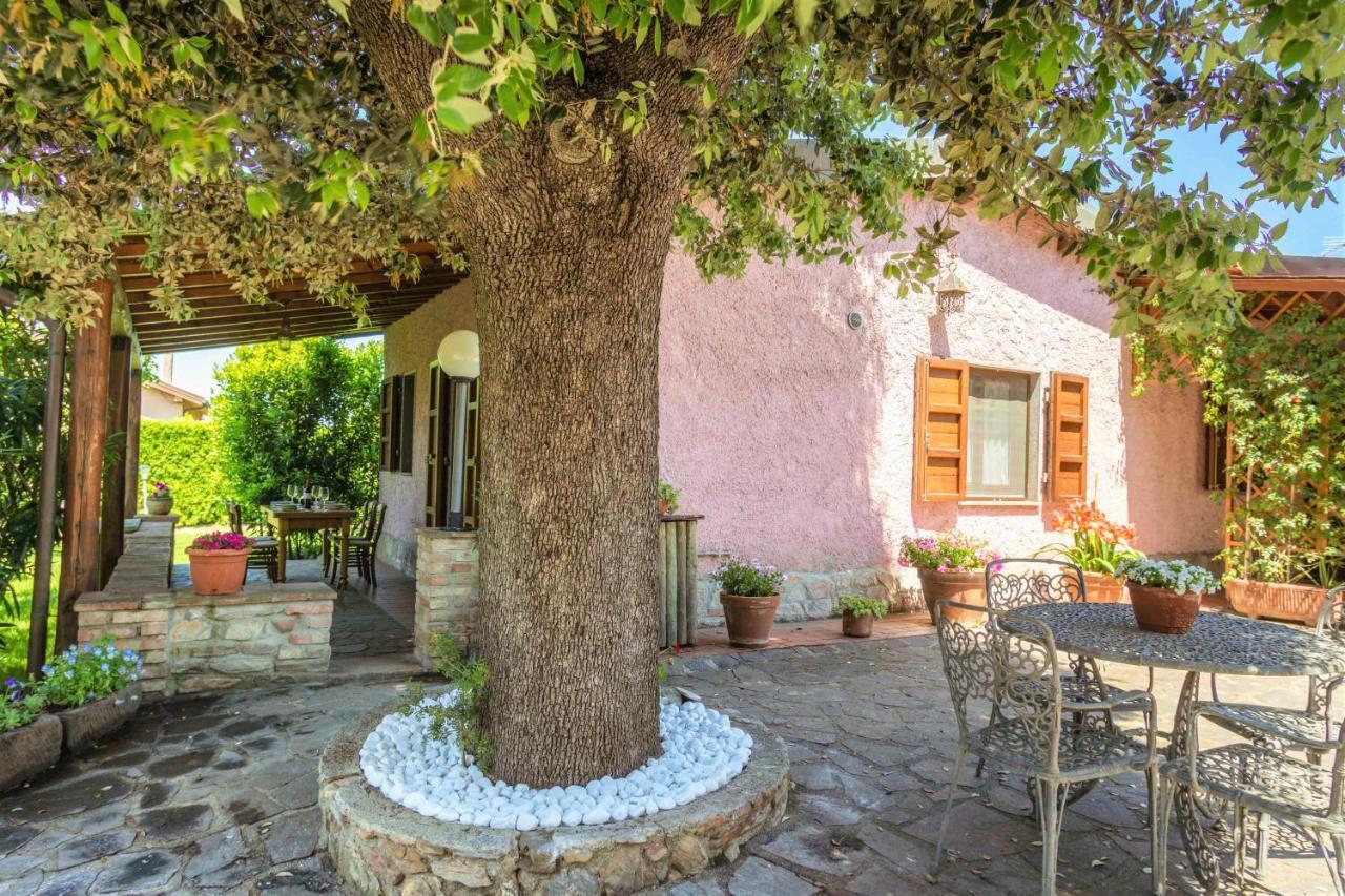 Hostly - Country House Donoratico - Only For Families Exterior photo